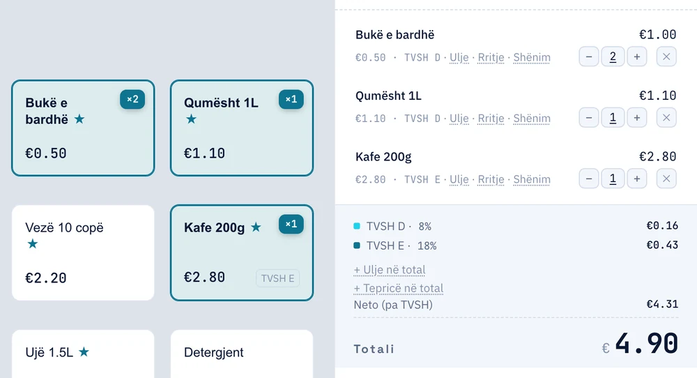 Arka FiskPro Counter në një market: produktet majtas (Bukë e bardhë, Qumësht 1L, Kafe 200g), kuponi me totalin djathtas